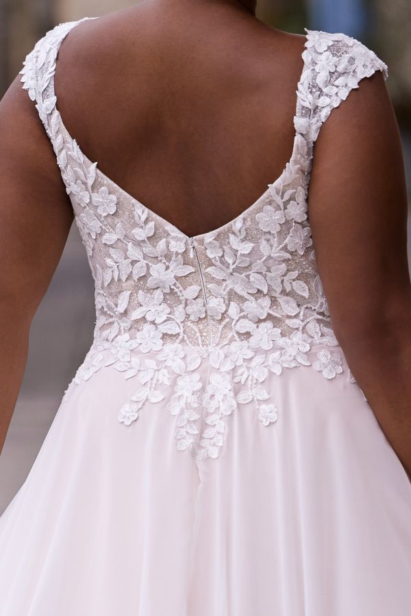 27313