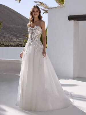Love by Enzoani - Everly